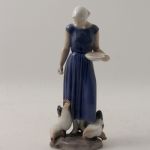 892 8110 SCULPTURE